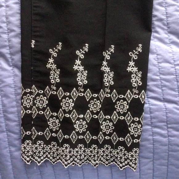 Womens Black Crop Pants Barbara Lesser Stretchy Straight Leg Embroidery - Picture 9 of 14